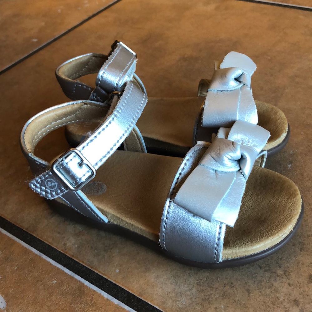 Stride Rite Memory Foam Savannah Sandal 6.5M